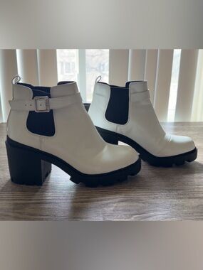 Badass White Leather Ankle Boots Chunky Sturdy Heel and Deep Textured Grip